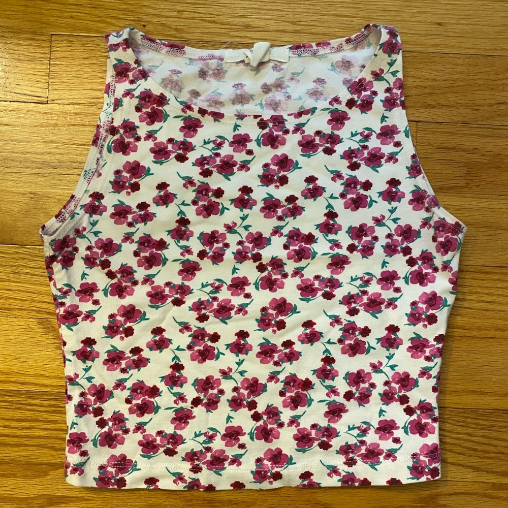 Forever 21 S Floral Crop Top